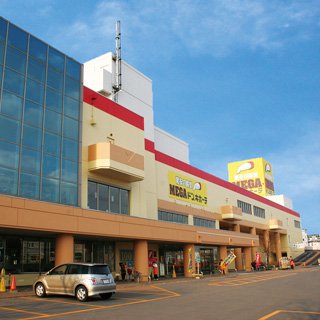 MEGAドン・キホーテ旭川店の店舗情報・駐車場情報